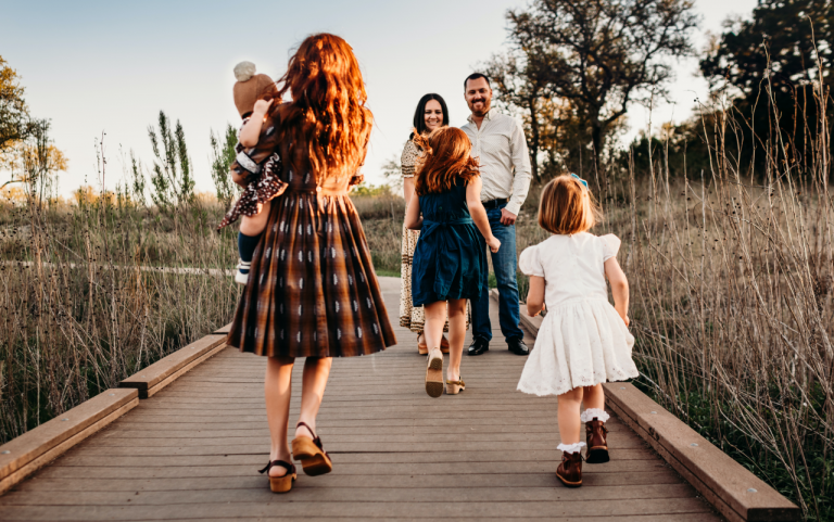 Coordinating Outfits for Family Pictures: Some Awesome Idea To Try